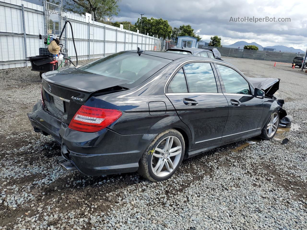 2012 Mercedes-benz C 300 4matic Black vin: WDDGF8BB4CA600423