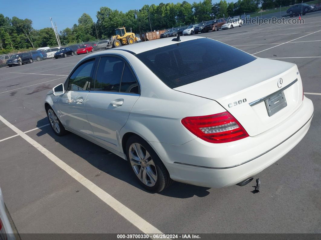 2012 Mercedes-benz C 300 Luxury 4matic/sport 4matic White vin: WDDGF8BB4CA717757