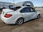 2012 Mercedes-benz C 300 4matic Белый vin: WDDGF8BB4CR226526