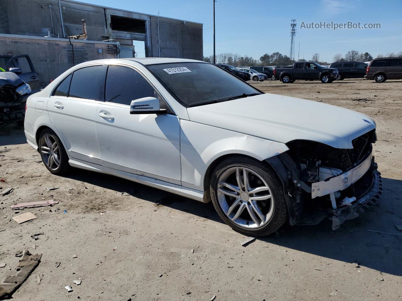 2012 Mercedes-benz C 300 4matic White vin: WDDGF8BB4CR228468