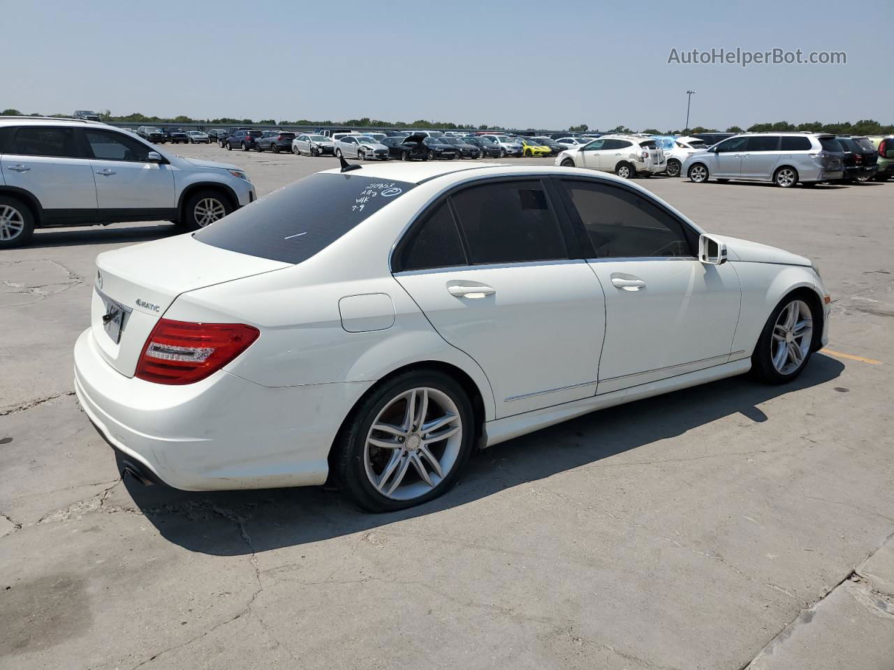 2012 Mercedes-benz C 300 4matic White vin: WDDGF8BB5CR210853