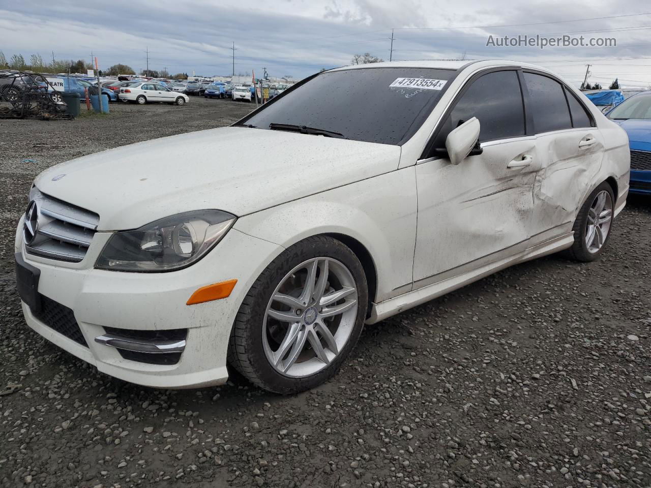 2012 Mercedes-benz C 300 4matic White vin: WDDGF8BB6CR204785