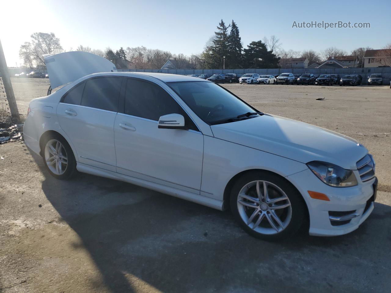 2012 Mercedes-benz C 300 4matic White vin: WDDGF8BB6CR228584