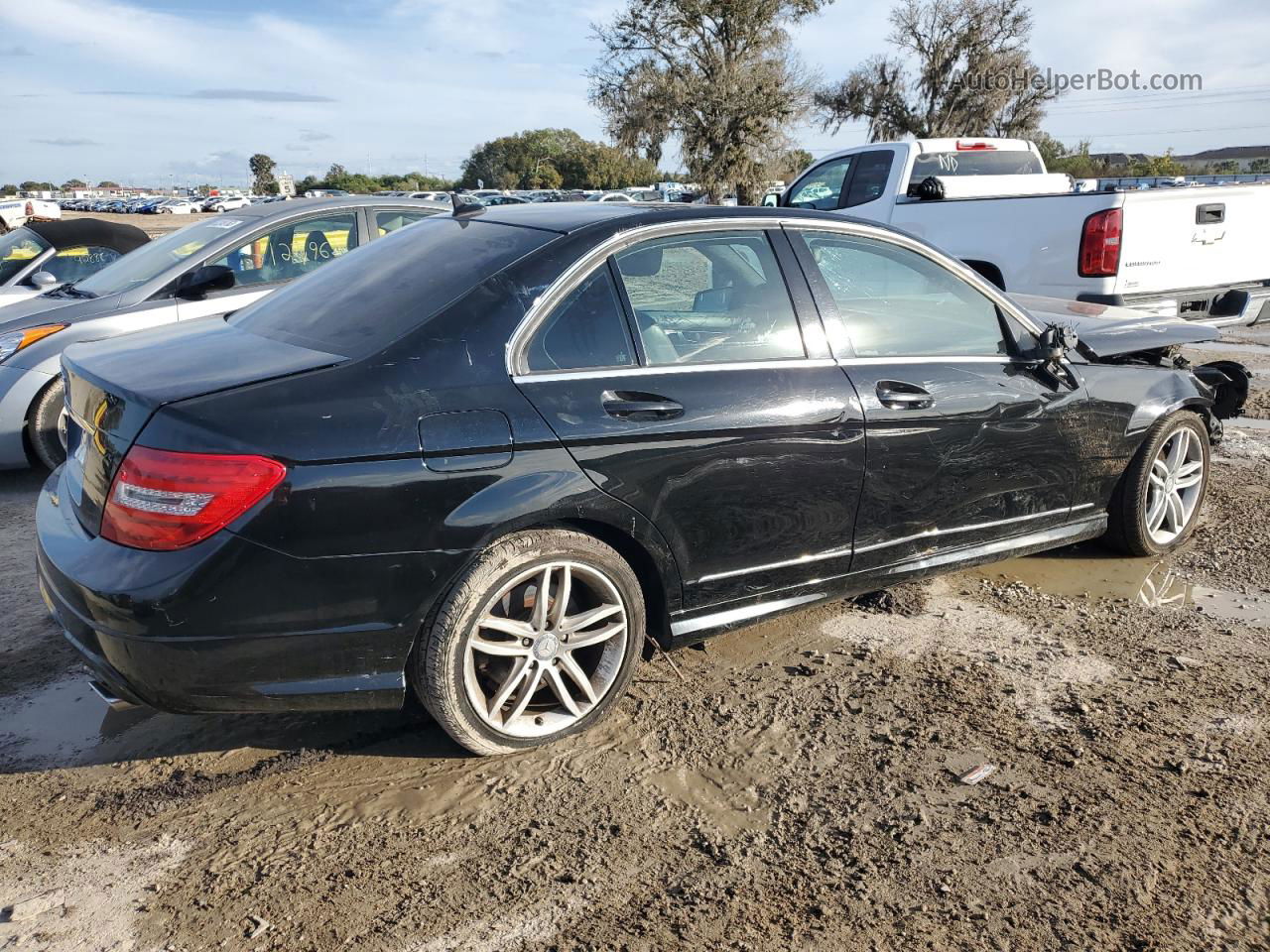 2012 Mercedes-benz C 300 4matic Black vin: WDDGF8BB7CA610072