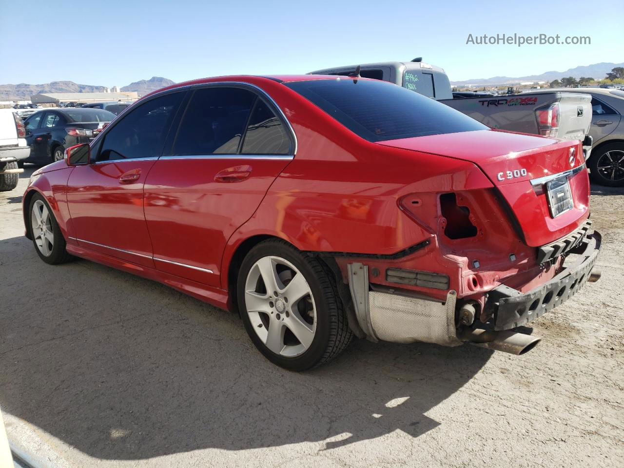 2012 Mercedes-benz C 300 4matic Red vin: WDDGF8BB7CA725061