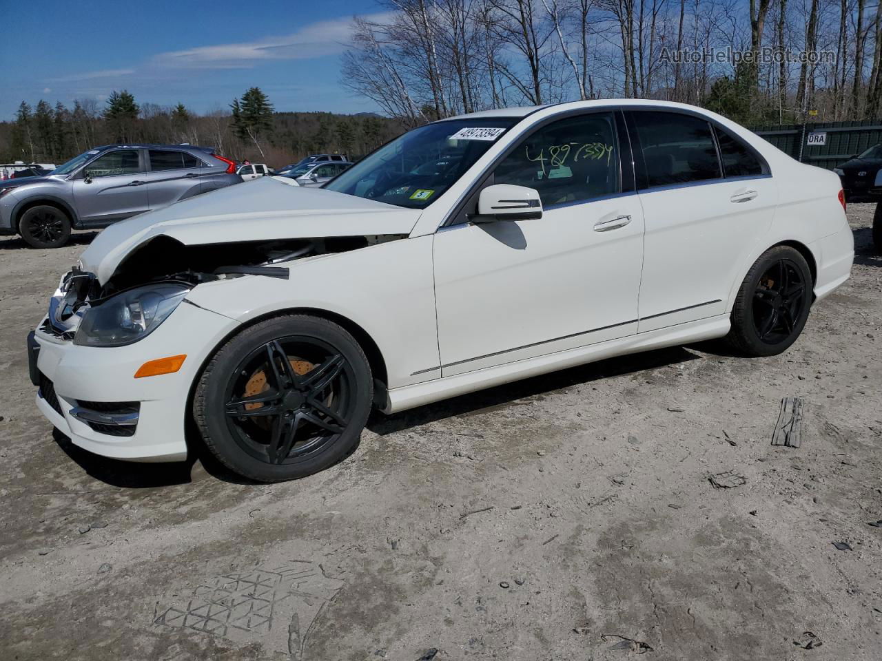 2012 Mercedes-benz C 300 4matic White vin: WDDGF8BB7CF911458