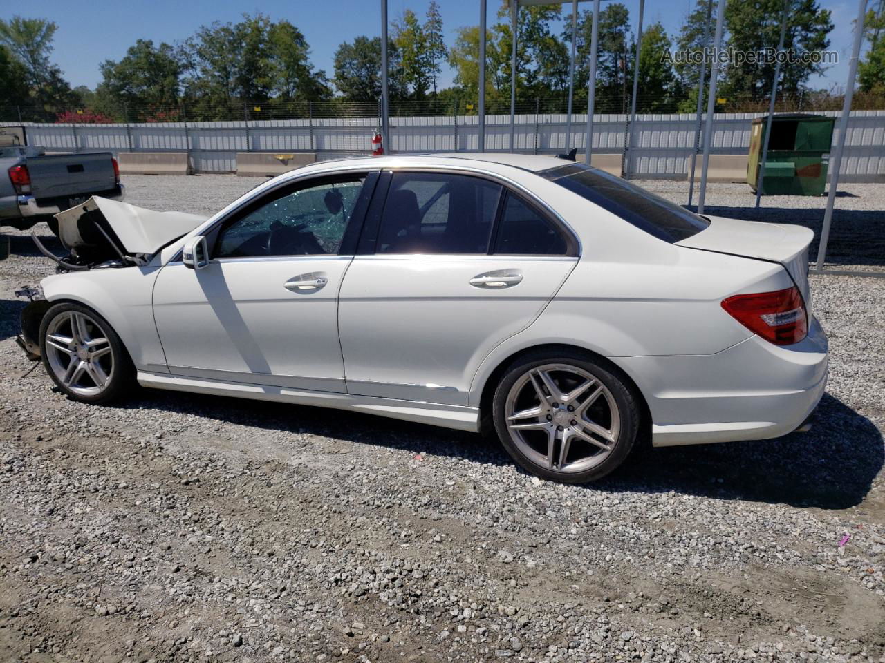 2012 Mercedes-benz C 300 4matic White vin: WDDGF8BB7CR226410