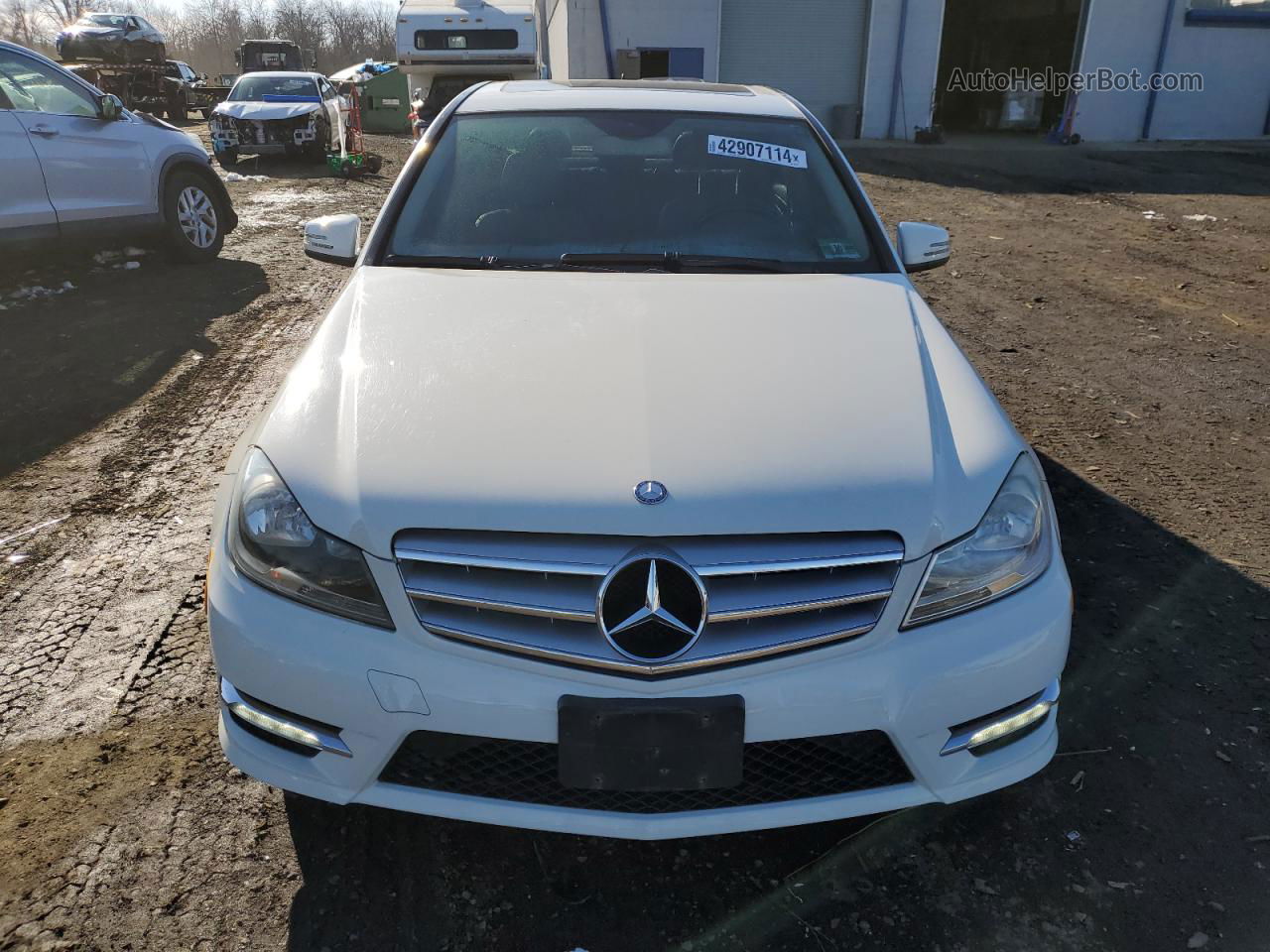 2012 Mercedes-benz C 300 4matic Белый vin: WDDGF8BB8CR226187