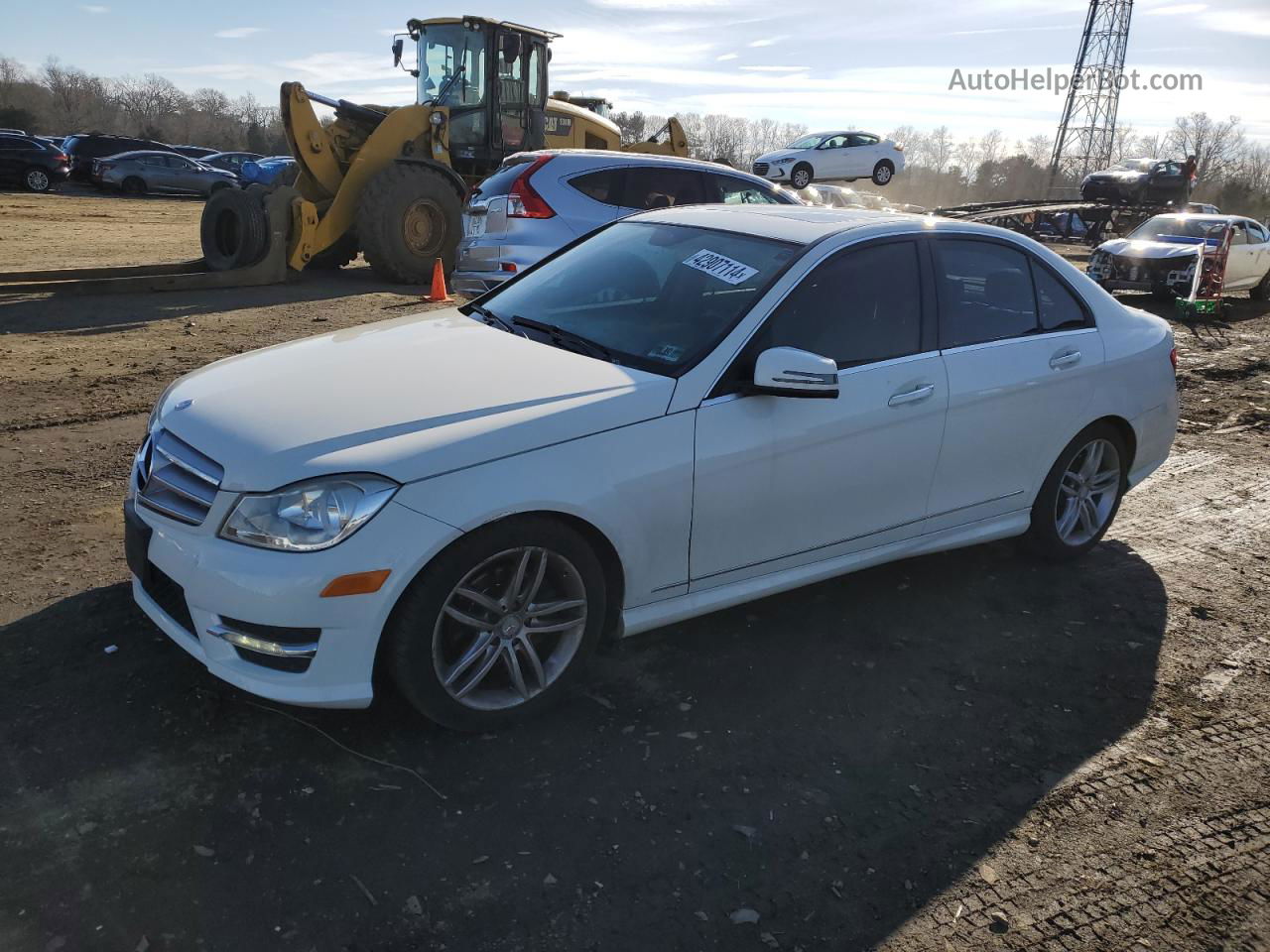 2012 Mercedes-benz C 300 4matic Белый vin: WDDGF8BB8CR226187