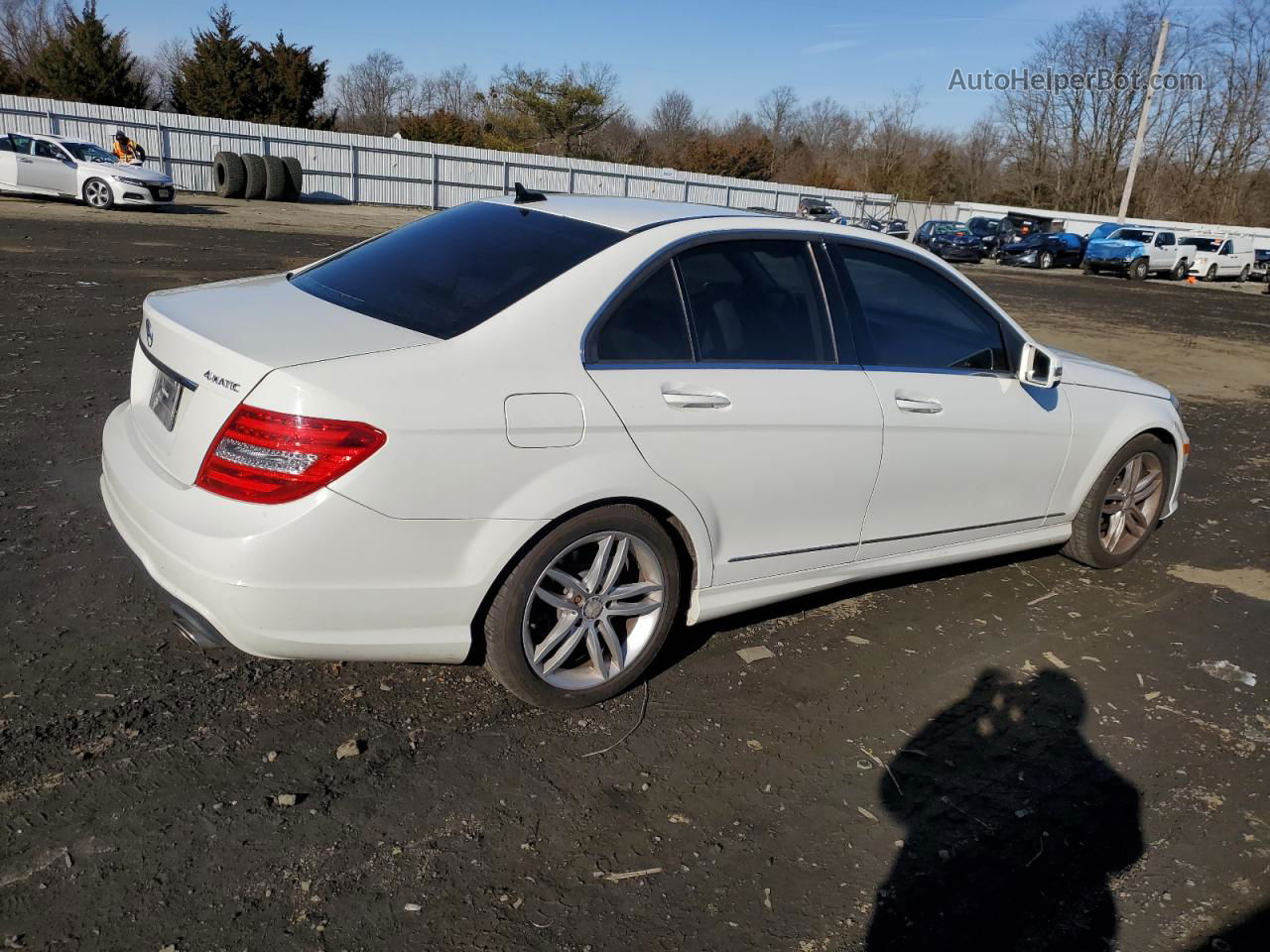 2012 Mercedes-benz C 300 4matic White vin: WDDGF8BB8CR226187