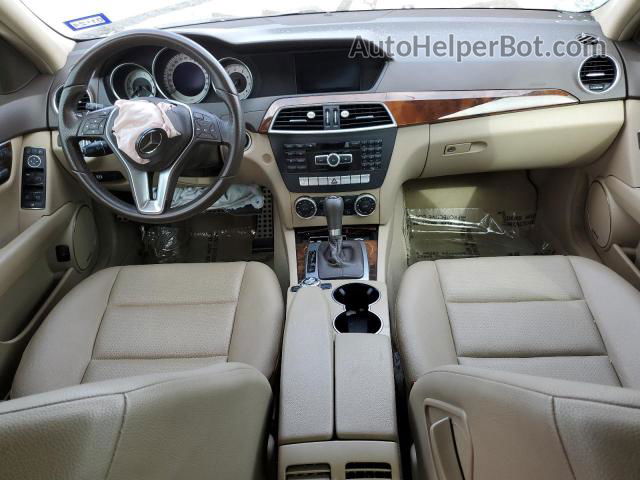 2012 Mercedes-benz C 300 4matic Синий vin: WDDGF8BB9CF920727