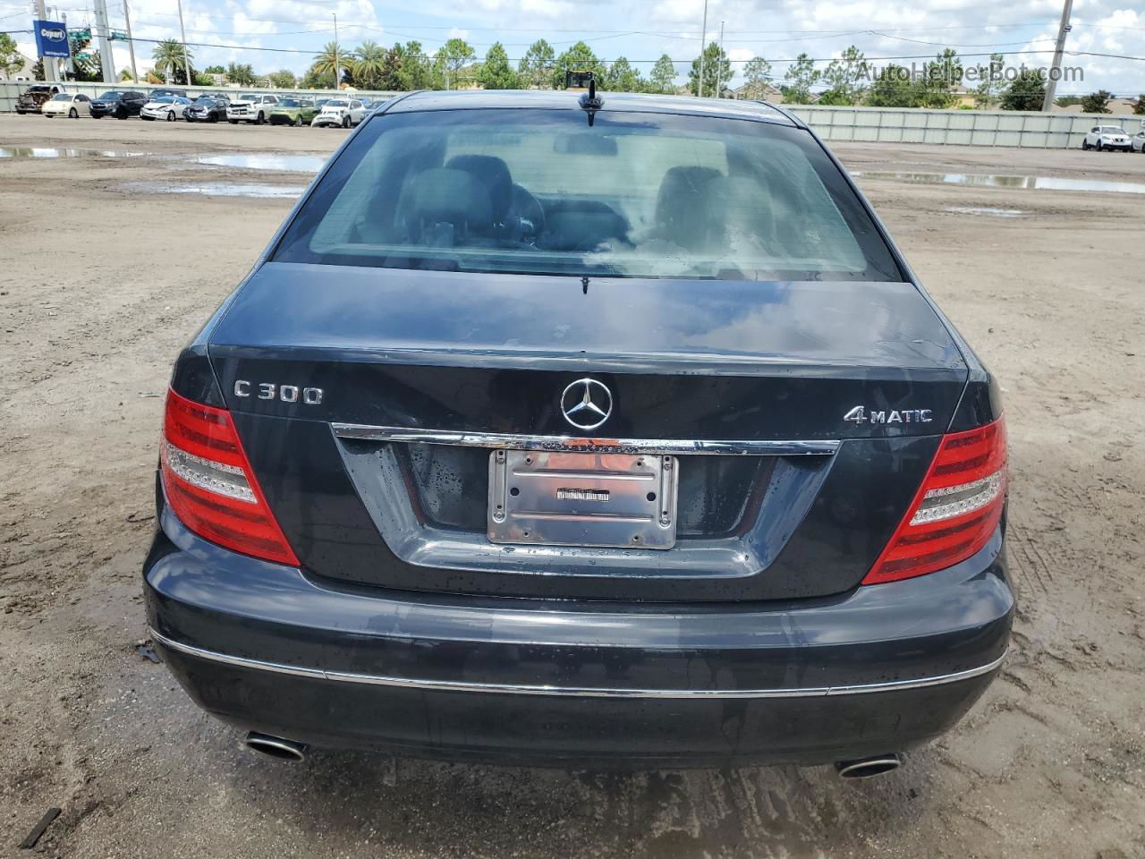 2012 Mercedes-benz C 300 4matic Charcoal vin: WDDGF8BBXCF857606