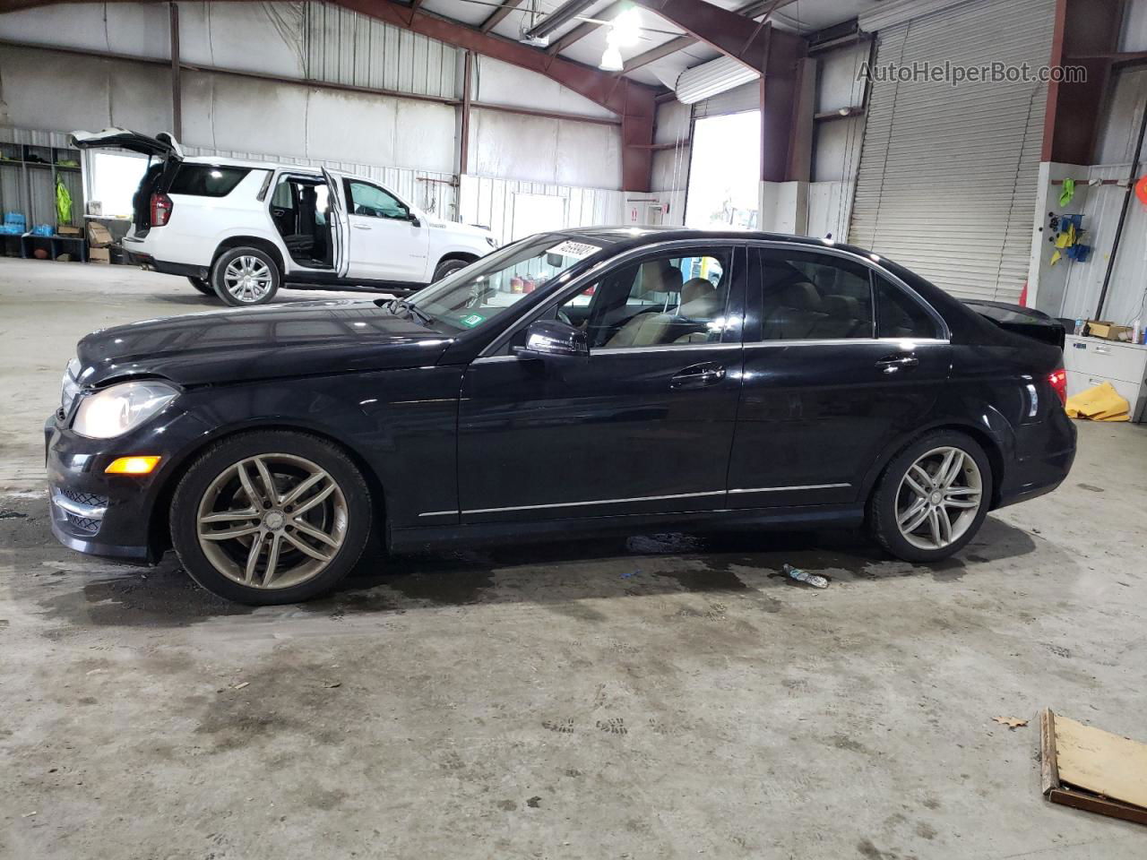 2012 Mercedes-benz C 300 4matic Black vin: WDDGF8BBXCR214445