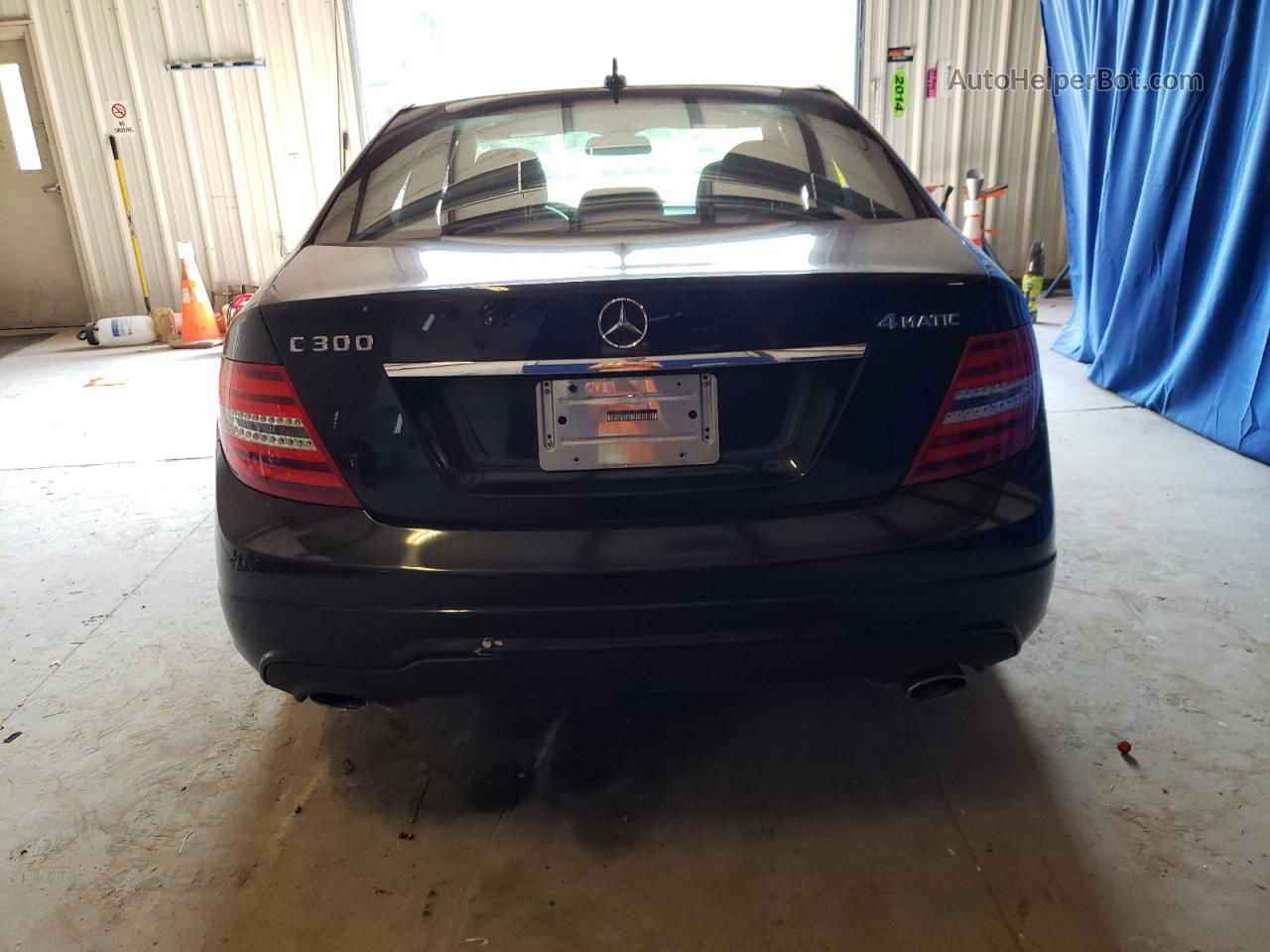 2012 Mercedes-benz C 300 4matic Black vin: WDDGF8BBXCR214459