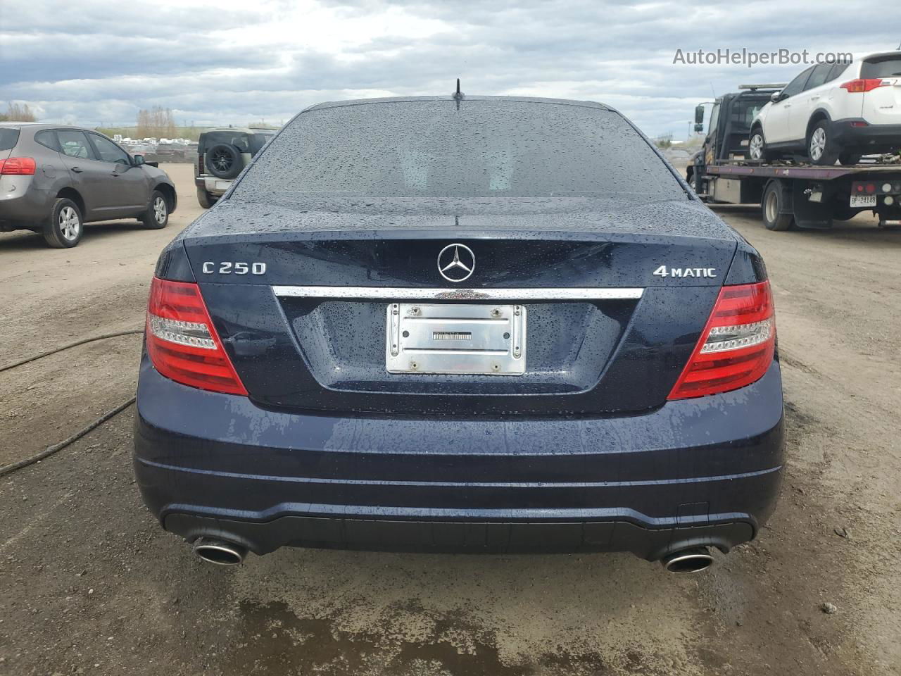 2012 Mercedes-benz C 250 4matic Blue vin: WDDGF8FB2CF877116