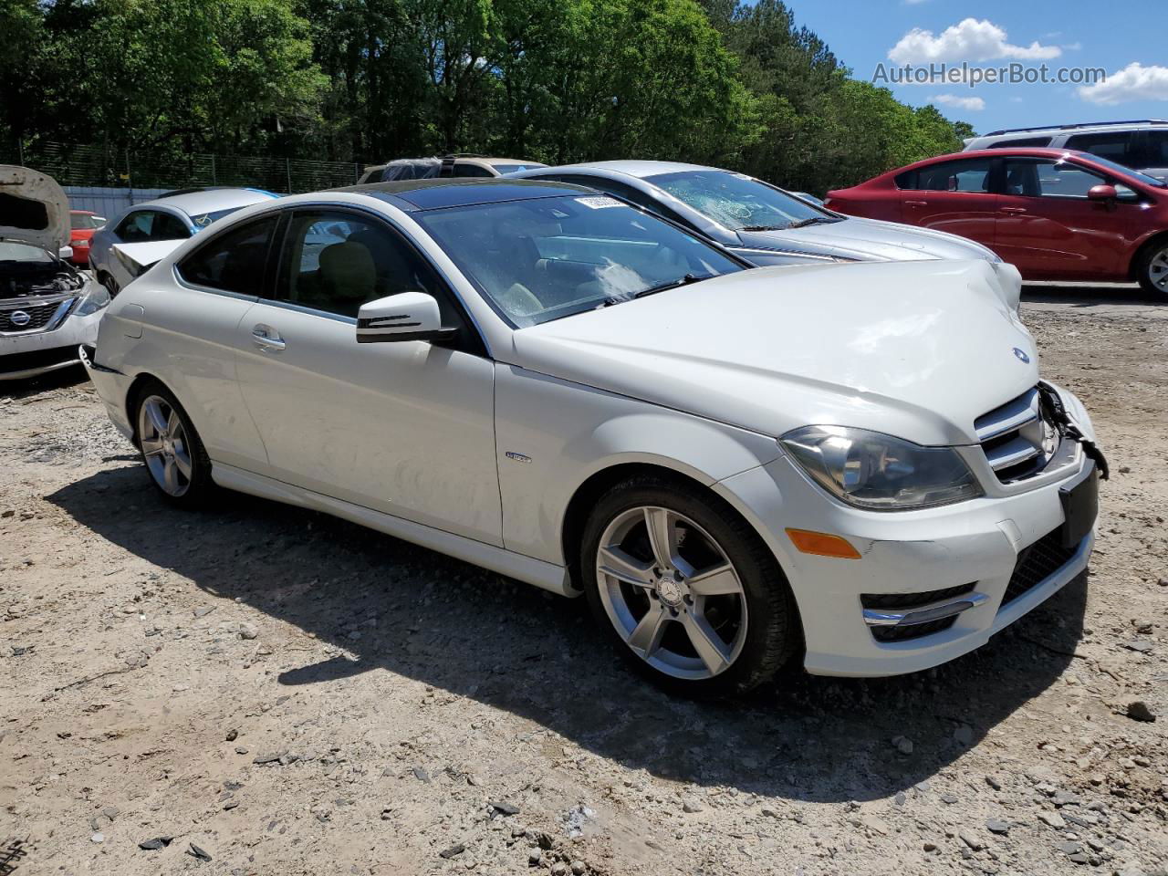 2012 Mercedes-benz C 250 White vin: WDDGJ4HB1CF808938