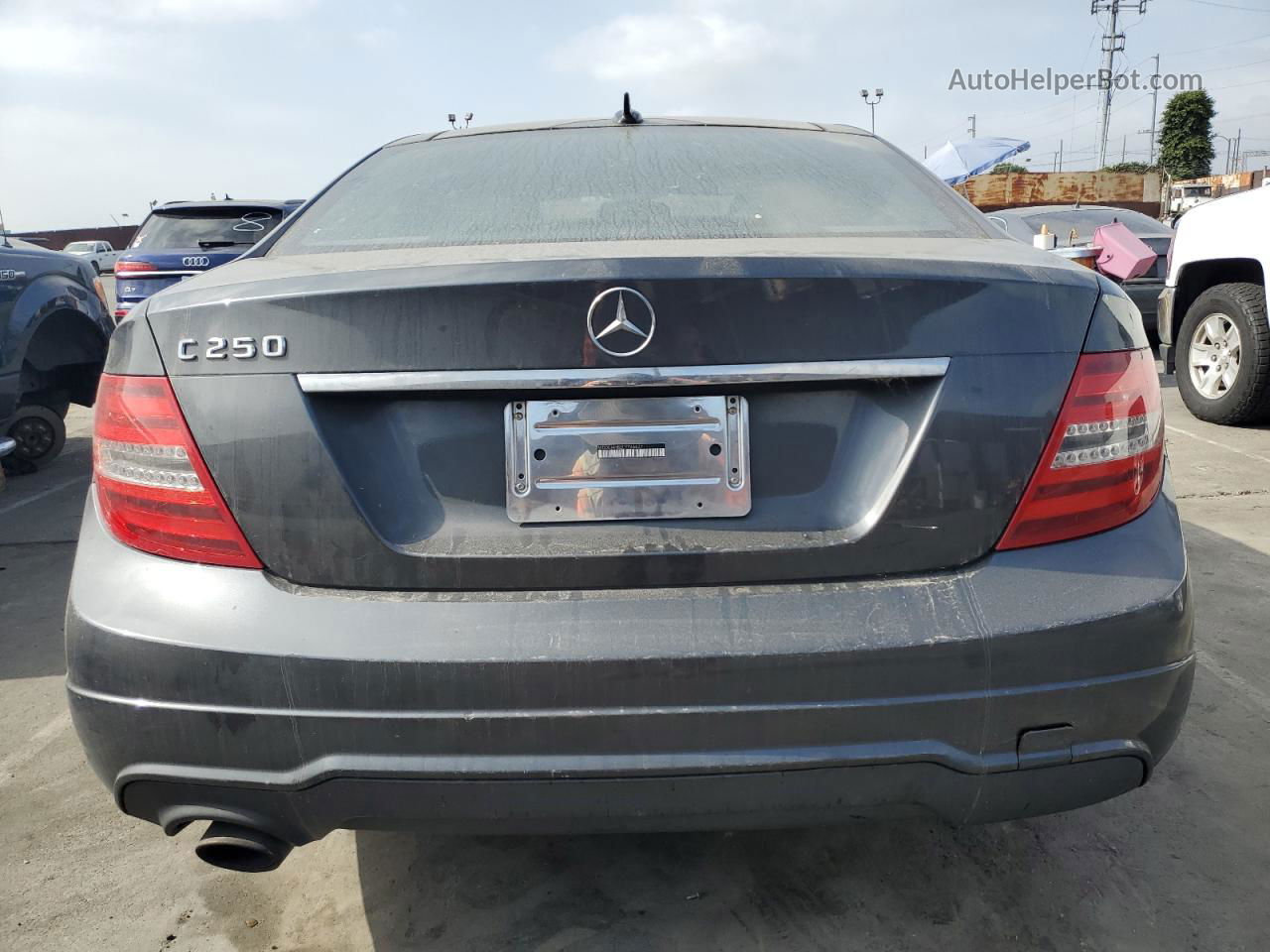 2012 Mercedes-benz C 250 Серый vin: WDDGJ4HB2CF746627