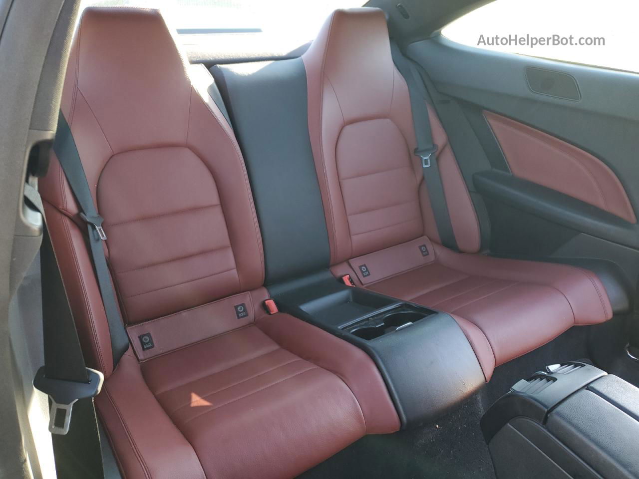 2012 Mercedes-benz C 250 Серый vin: WDDGJ4HB5CF874103