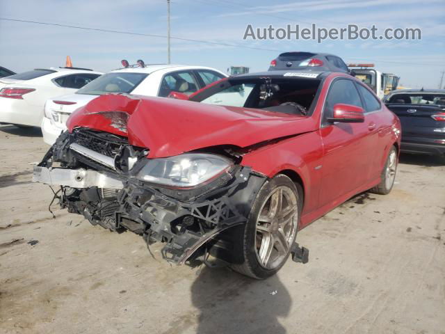 2012 Mercedes-benz C 250 Red vin: WDDGJ4HBXCF781660