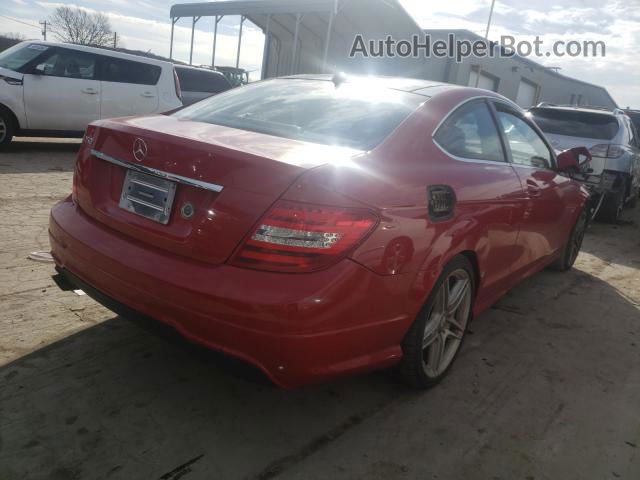 2012 Mercedes-benz C 250 Red vin: WDDGJ4HBXCF781660