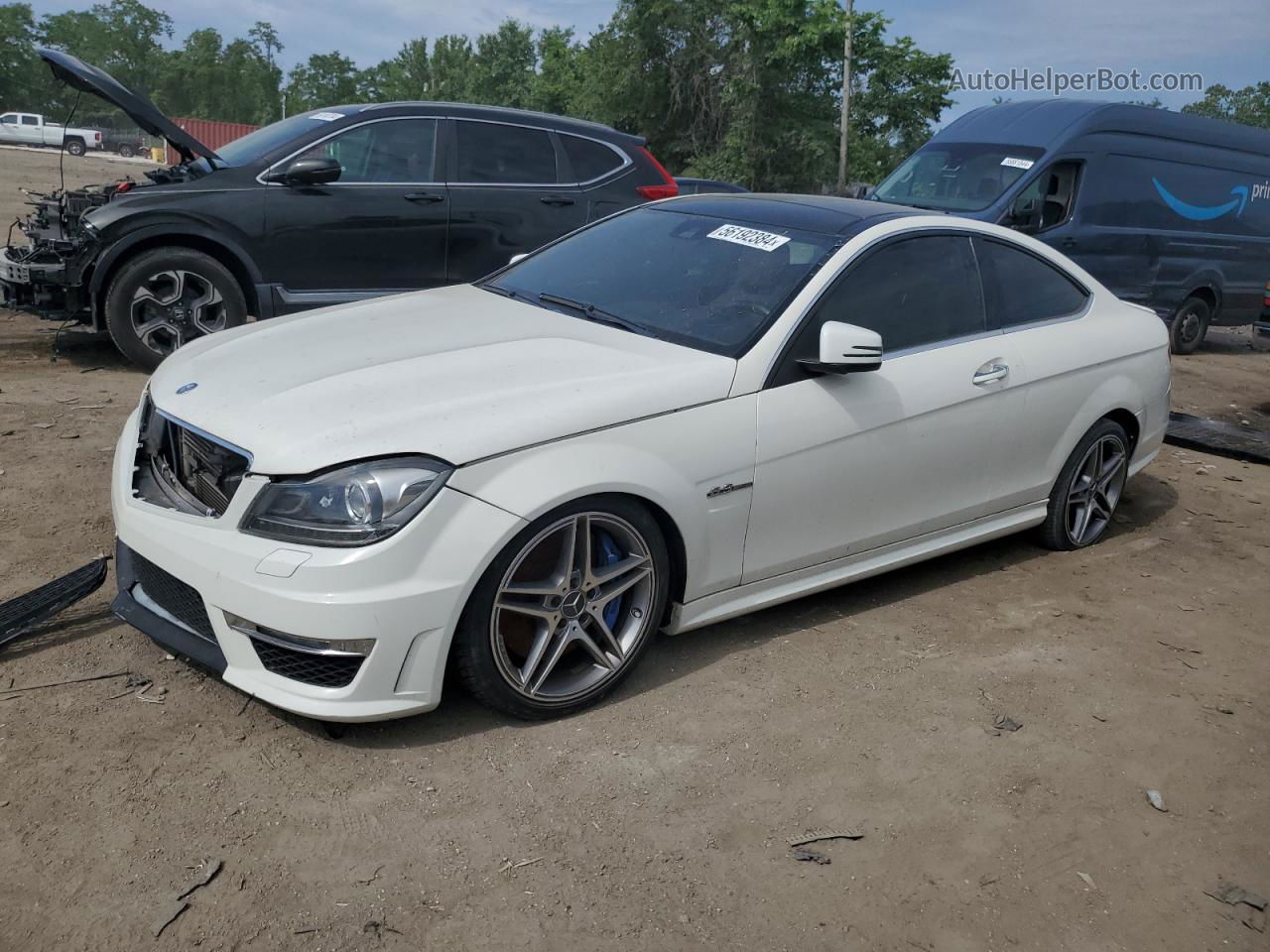 2012 Mercedes-benz C 63 Amg White vin: WDDGJ7HB8CF772814