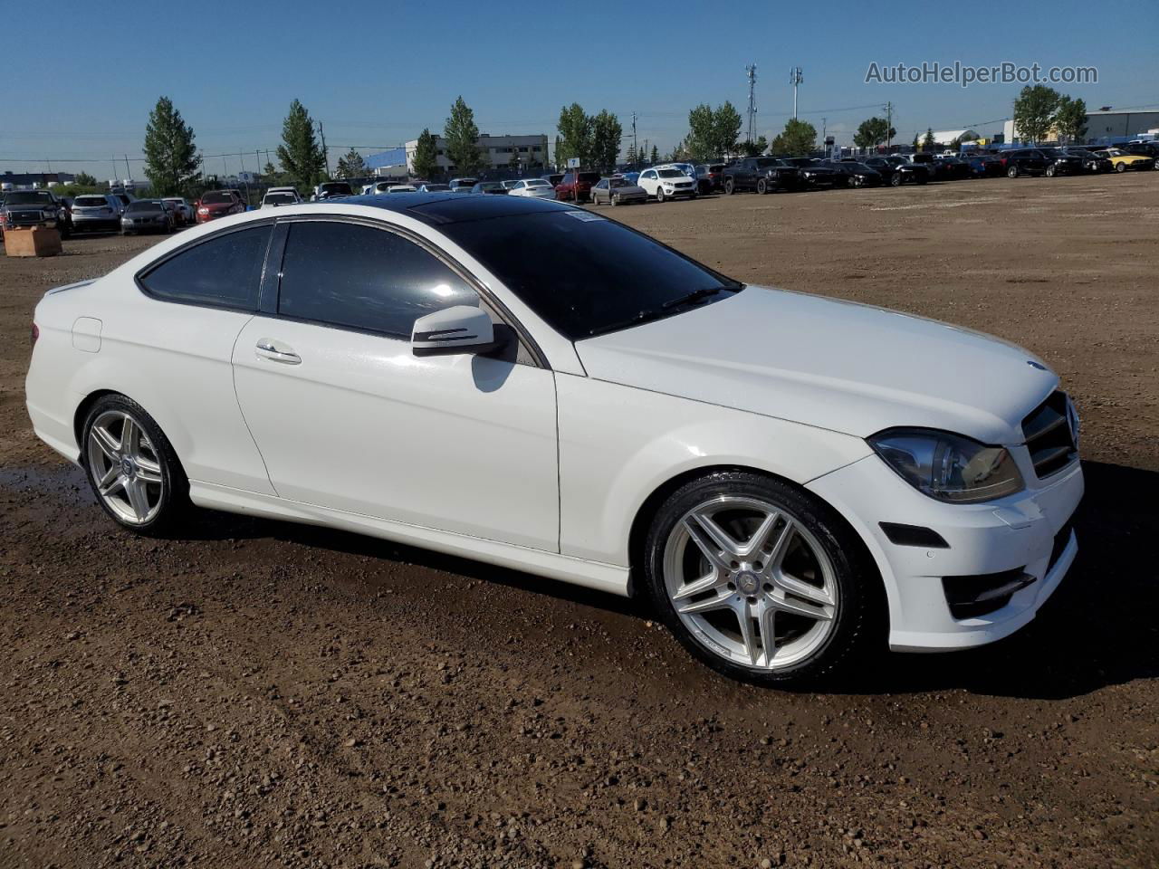 2015 Mercedes-benz C 350 4matic White vin: WDDGJ8JB1FG368218