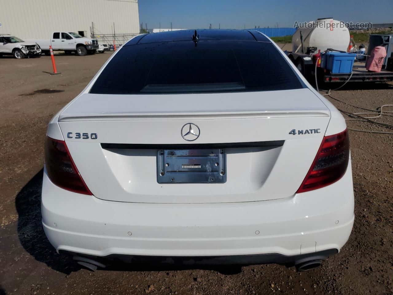 2015 Mercedes-benz C 350 4matic White vin: WDDGJ8JB1FG368218