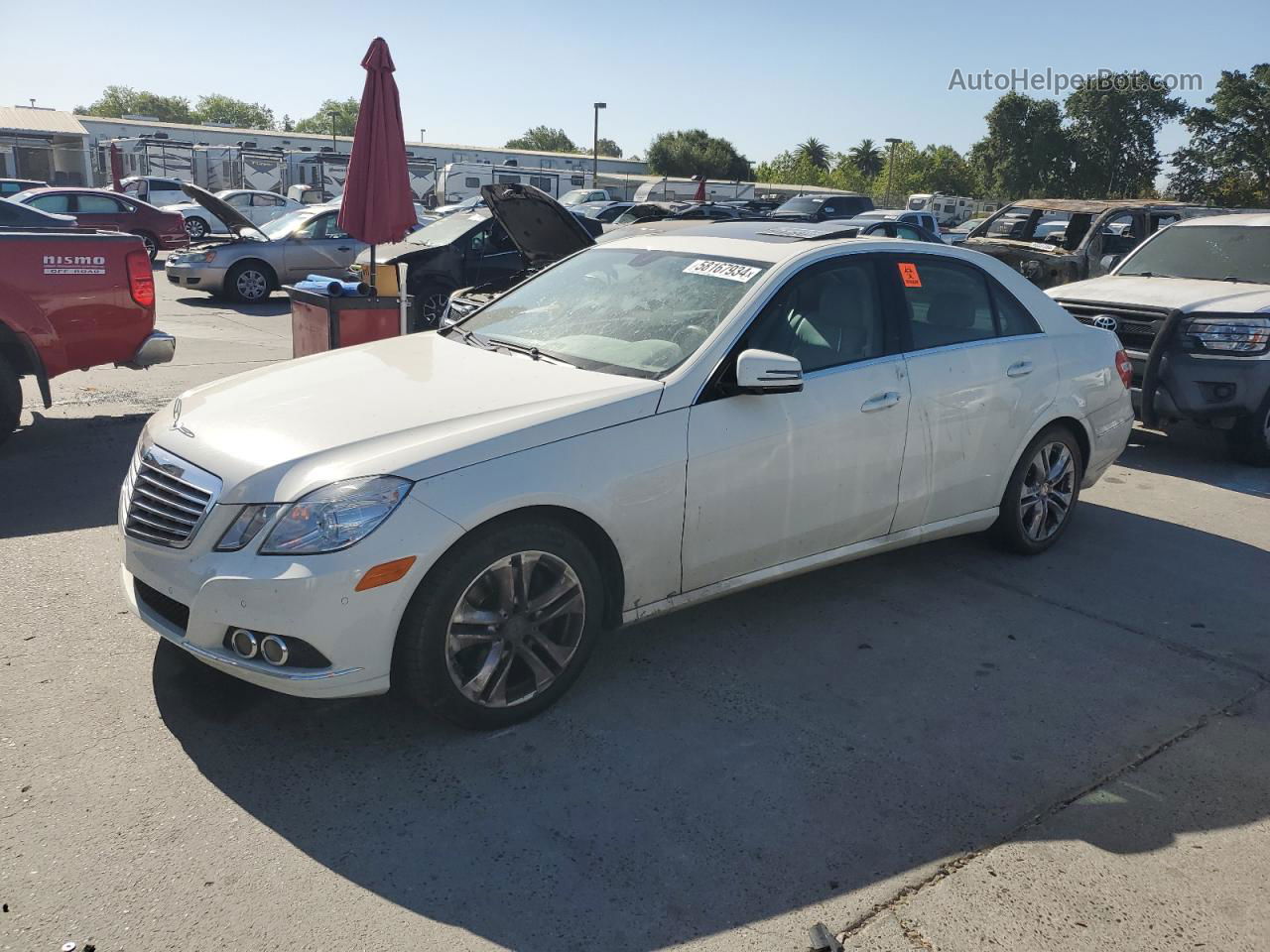 2010 Mercedes-benz E 350 White vin: WDDHF5GB0AA070329