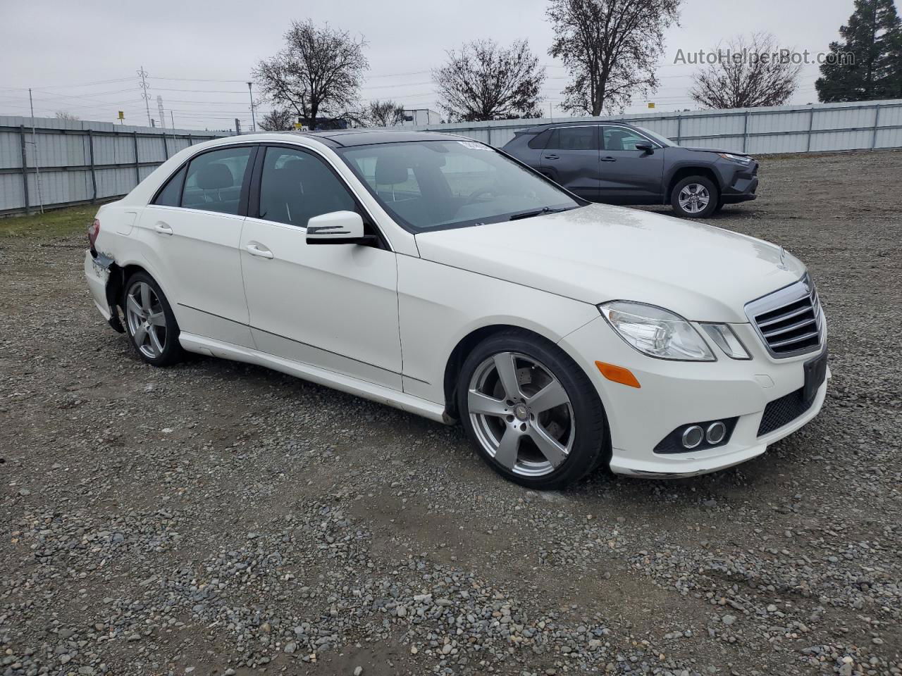 2010 Mercedes-benz E 350 White vin: WDDHF5GB0AA251740