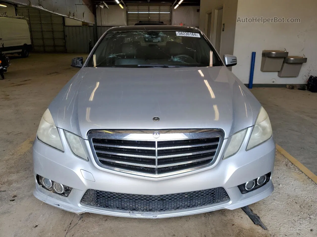 2010 Mercedes-benz E 350 Серебряный vin: WDDHF5GB1AA028333