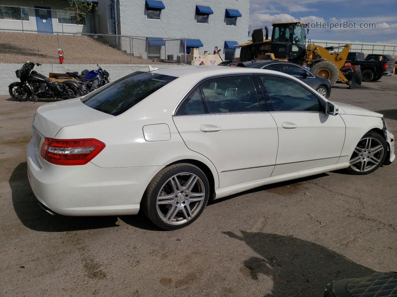 2010 Mercedes-benz E 350 White vin: WDDHF5GB2AA024551