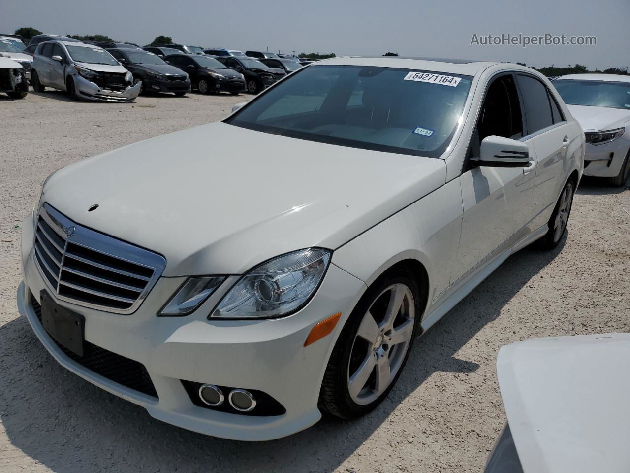 2010 Mercedes-benz E 350 White vin: WDDHF5GB2AA211014