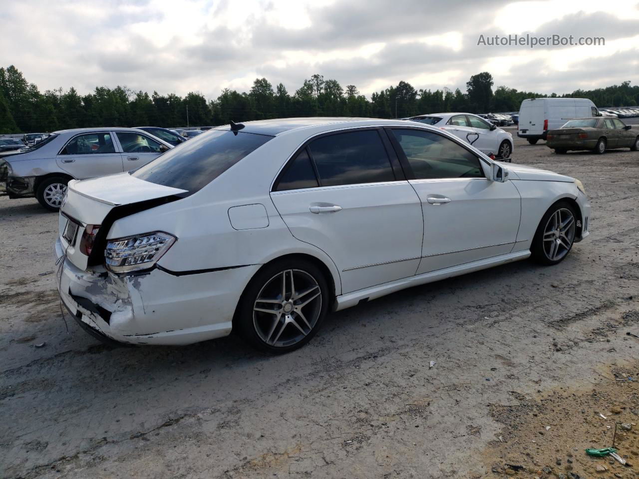 2010 Mercedes-benz E 350 White vin: WDDHF5GB4AA104420