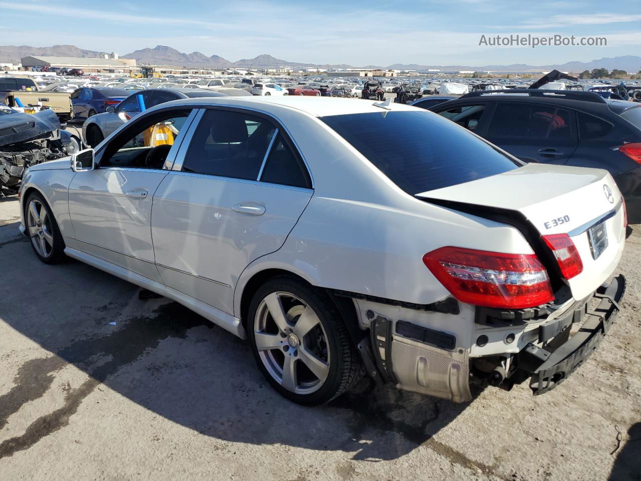 2010 Mercedes-benz E 350 White vin: WDDHF5GB4AA258710