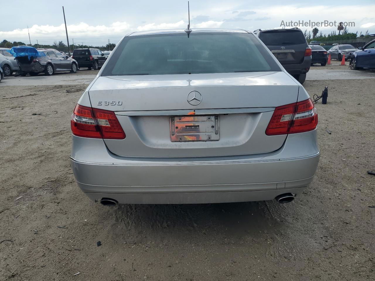 2010 Mercedes-benz E 350 Silver vin: WDDHF5GB6AA047864