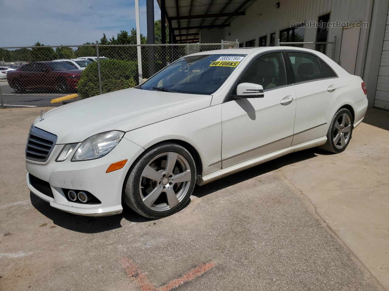 2010 Mercedes-benz E 350 White vin: WDDHF5GB6AA096059