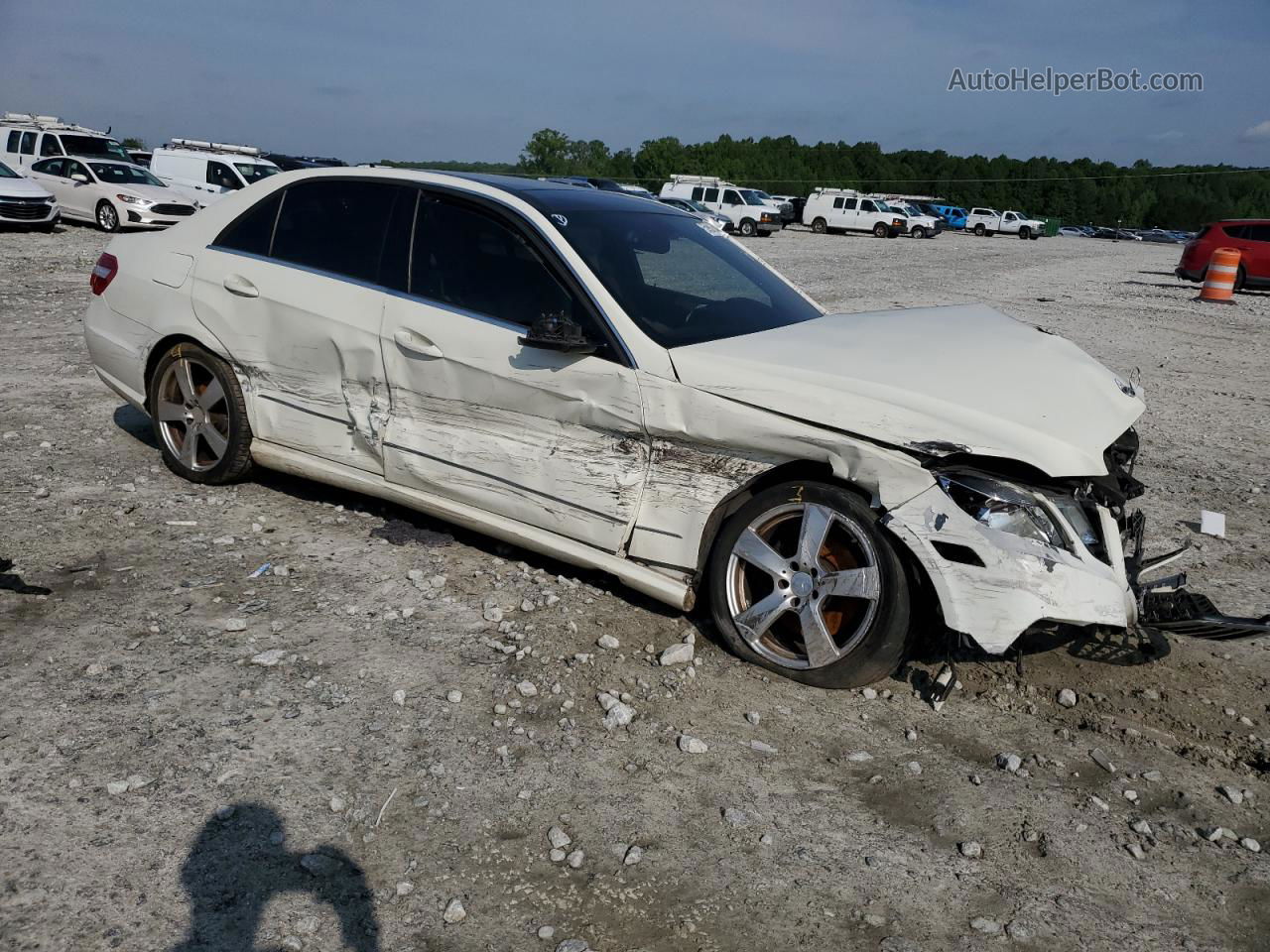 2010 Mercedes-benz E 350 White vin: WDDHF5GB6AA243190