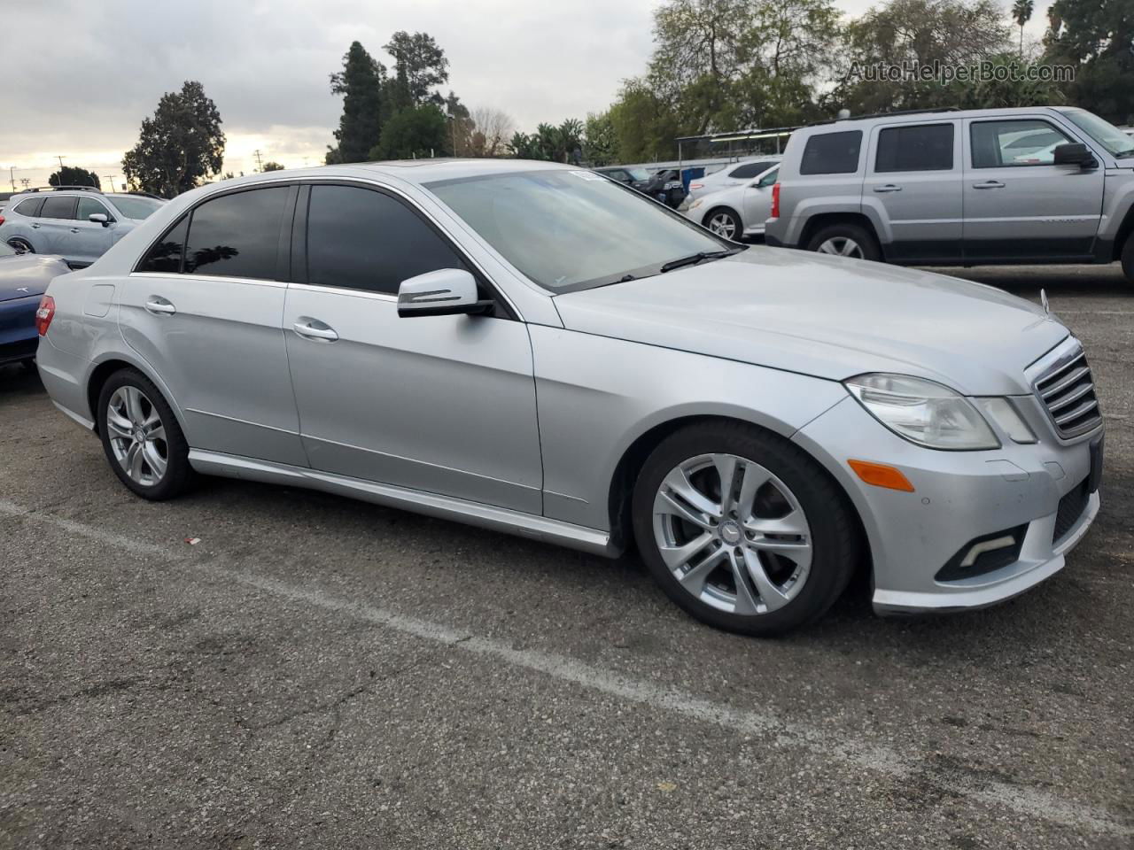 2010 Mercedes-benz E 350 Silver vin: WDDHF5GB8AA228464