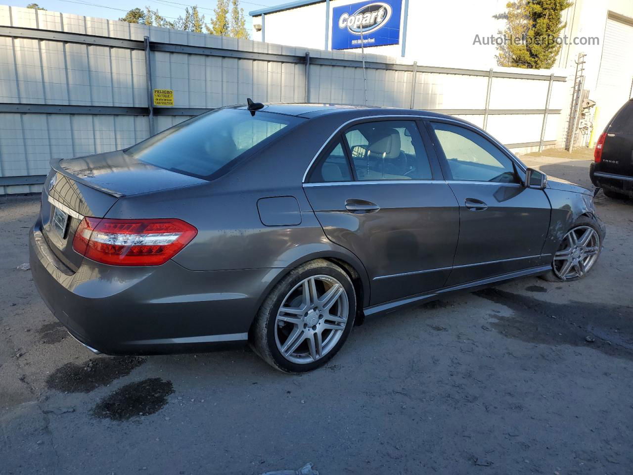 2010 Mercedes-benz E 350 Gray vin: WDDHF5GBXAA241961