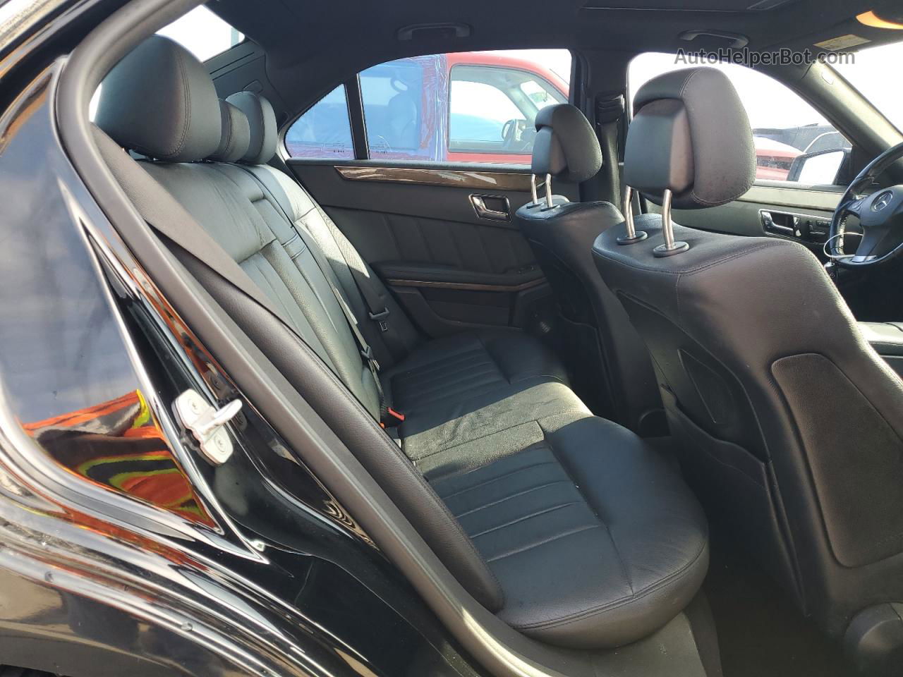 2010 Mercedes-benz E 550 Черный vin: WDDHF7CB2AA174449