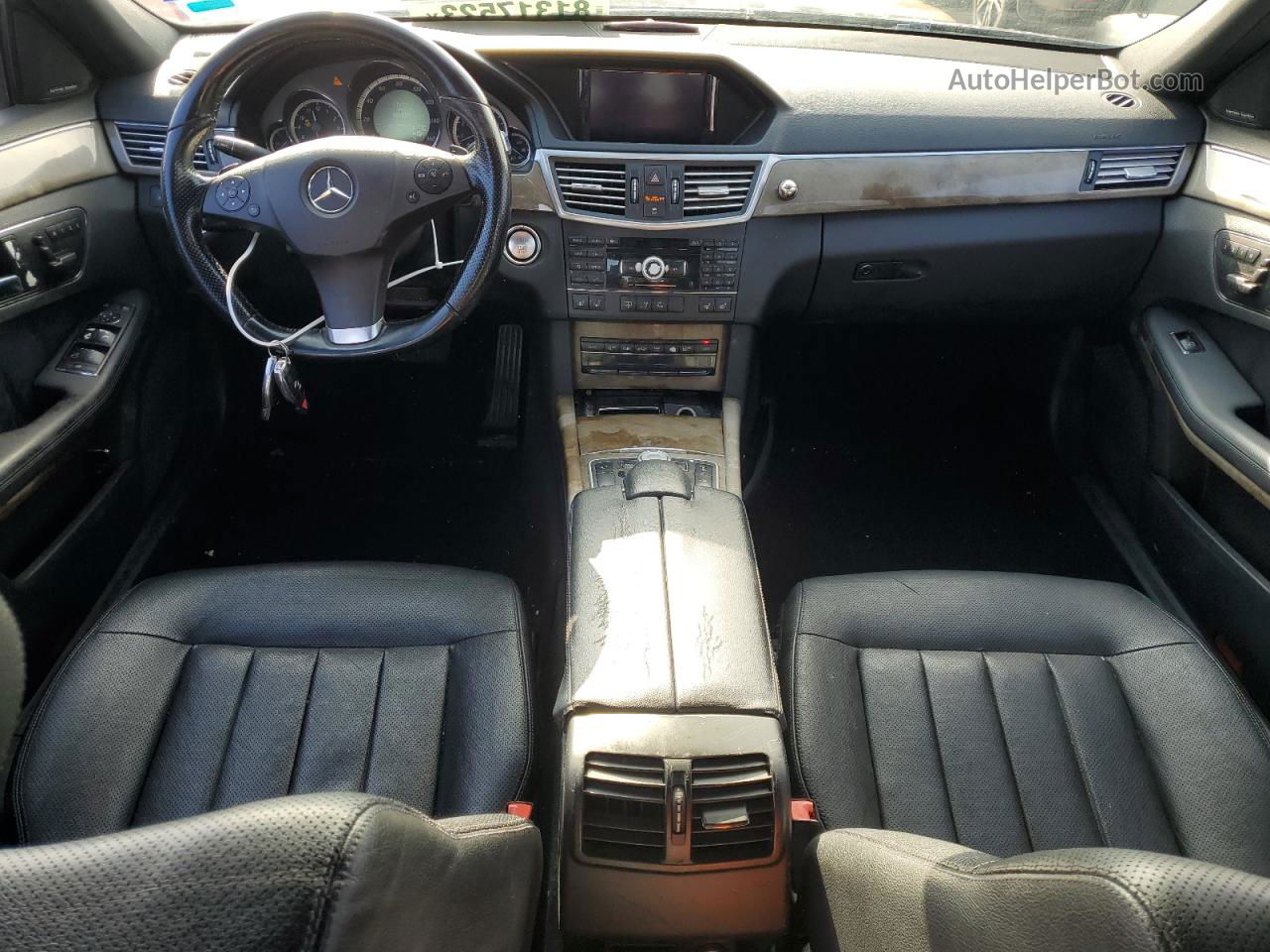 2010 Mercedes-benz E 550 Черный vin: WDDHF7CB2AA174449