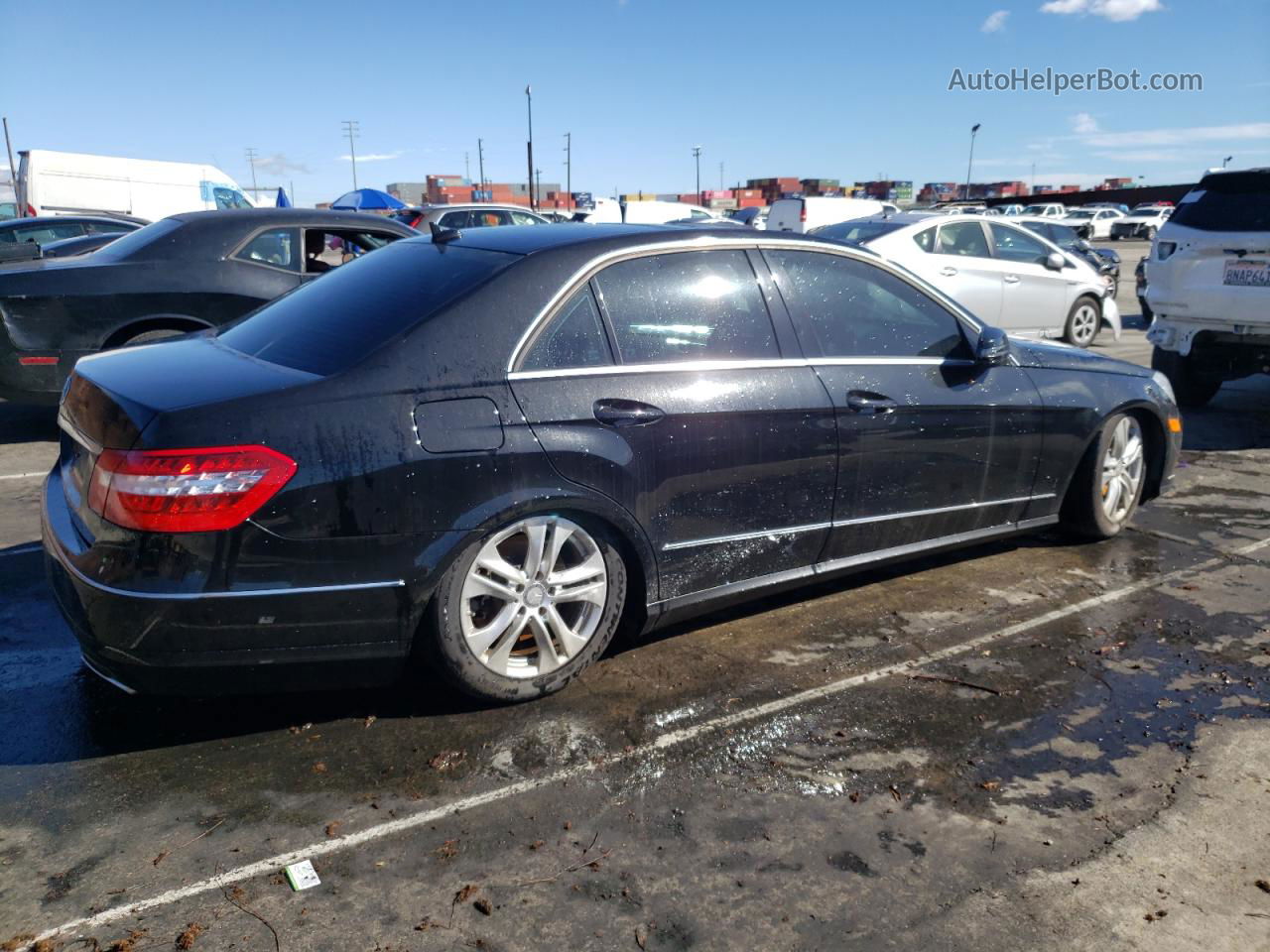 2010 Mercedes-benz E 550 Черный vin: WDDHF7CBXAA204913