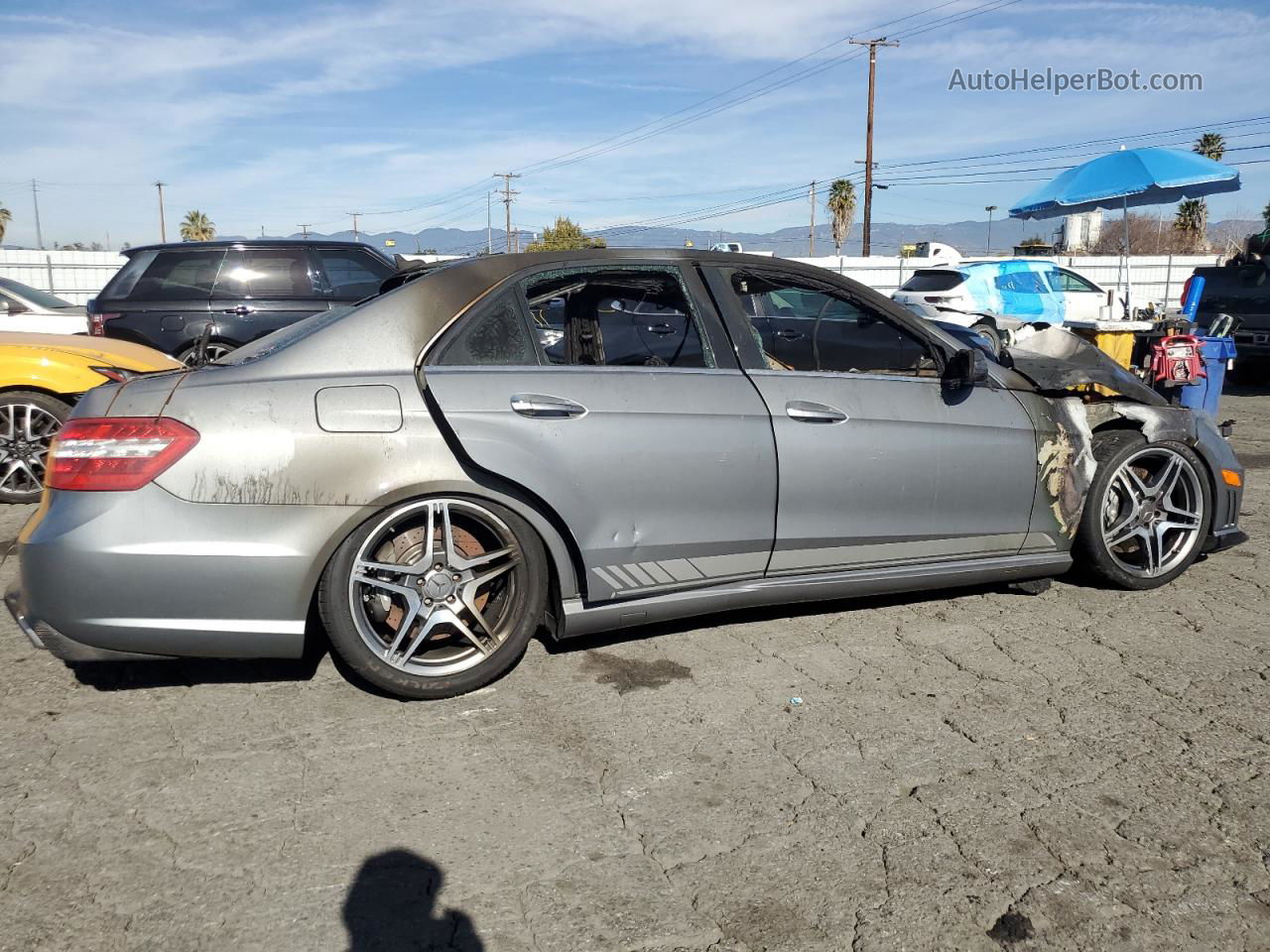 2010 Mercedes-benz E 63 Amg Серый vin: WDDHF7HB0AA155326