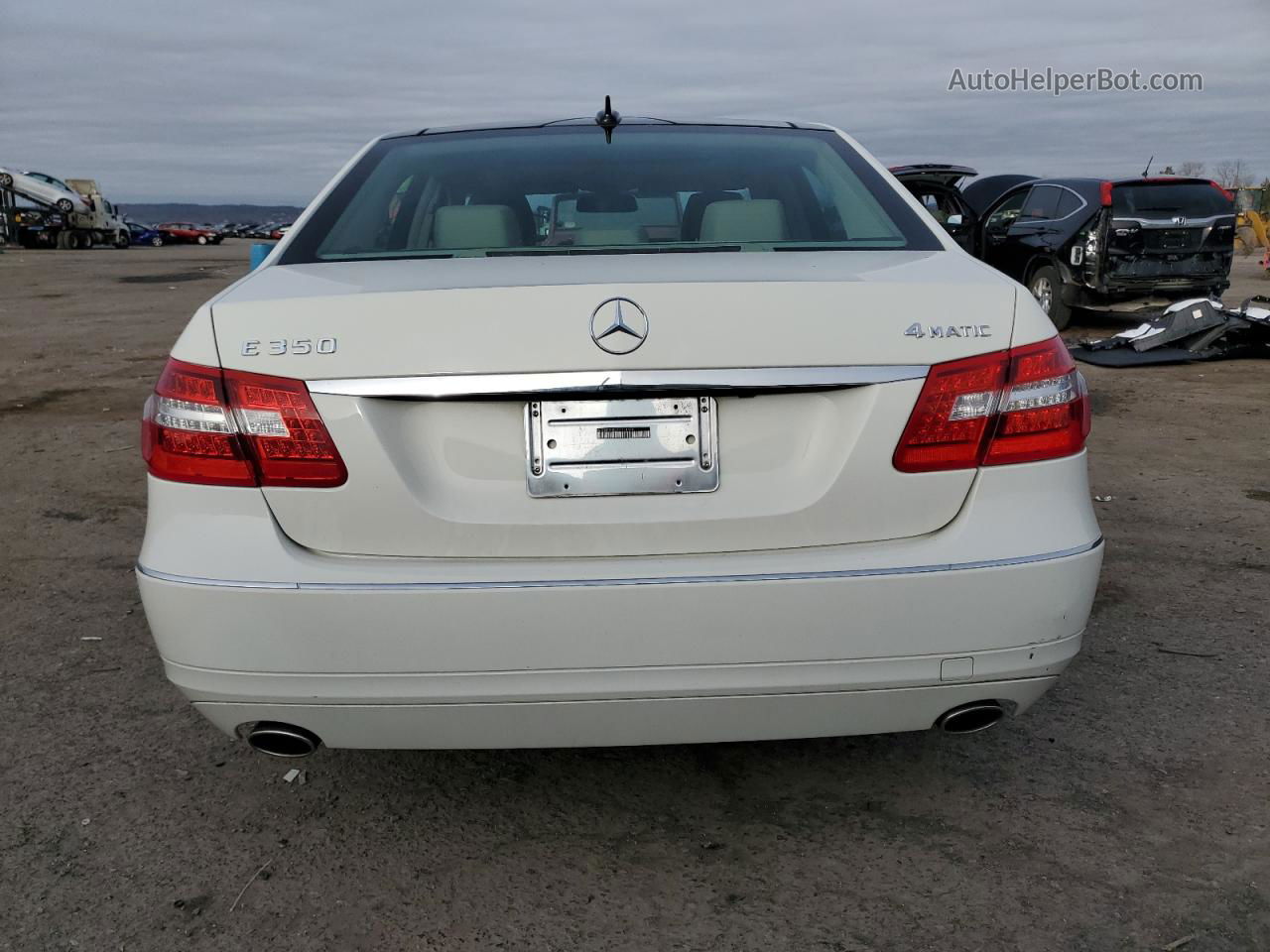 2010 Mercedes-benz E 350 4matic Белый vin: WDDHF8HB0AA124468