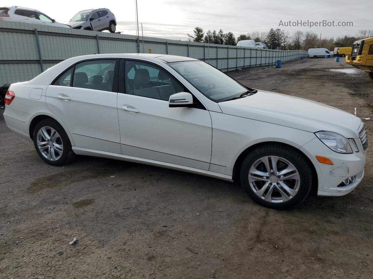 2010 Mercedes-benz E 350 4matic White vin: WDDHF8HB0AA124468