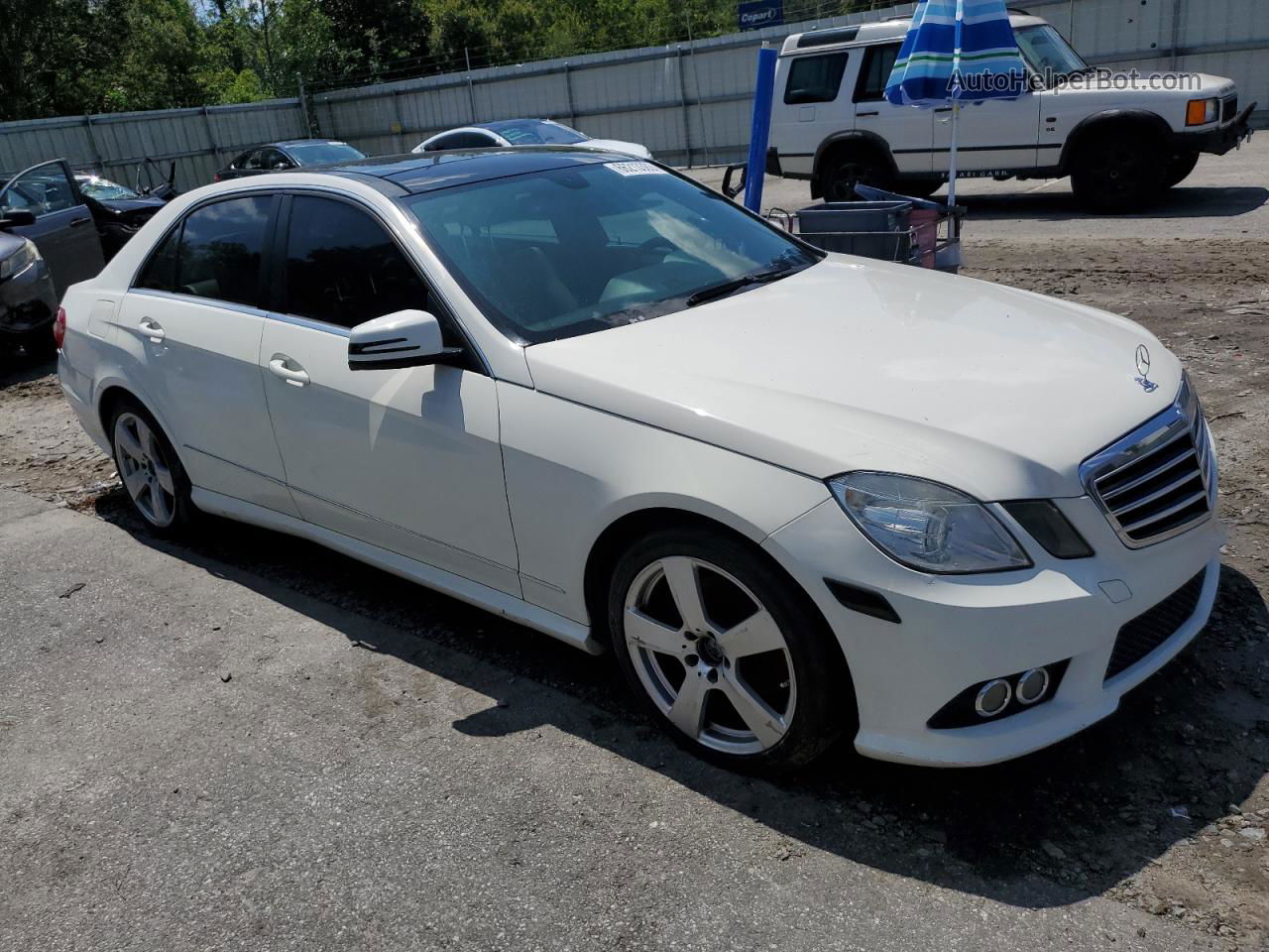 2010 Mercedes-benz E 350 4matic White vin: WDDHF8HB1AA252248