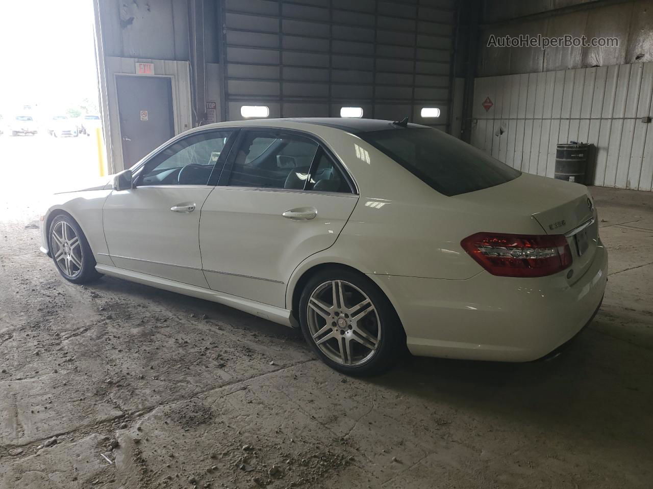 2010 Mercedes-benz E 350 4matic Белый vin: WDDHF8HBXAA123926