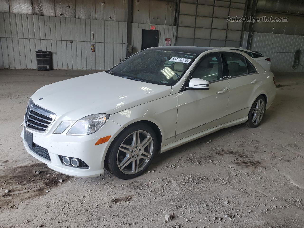 2010 Mercedes-benz E 350 4matic Белый vin: WDDHF8HBXAA123926