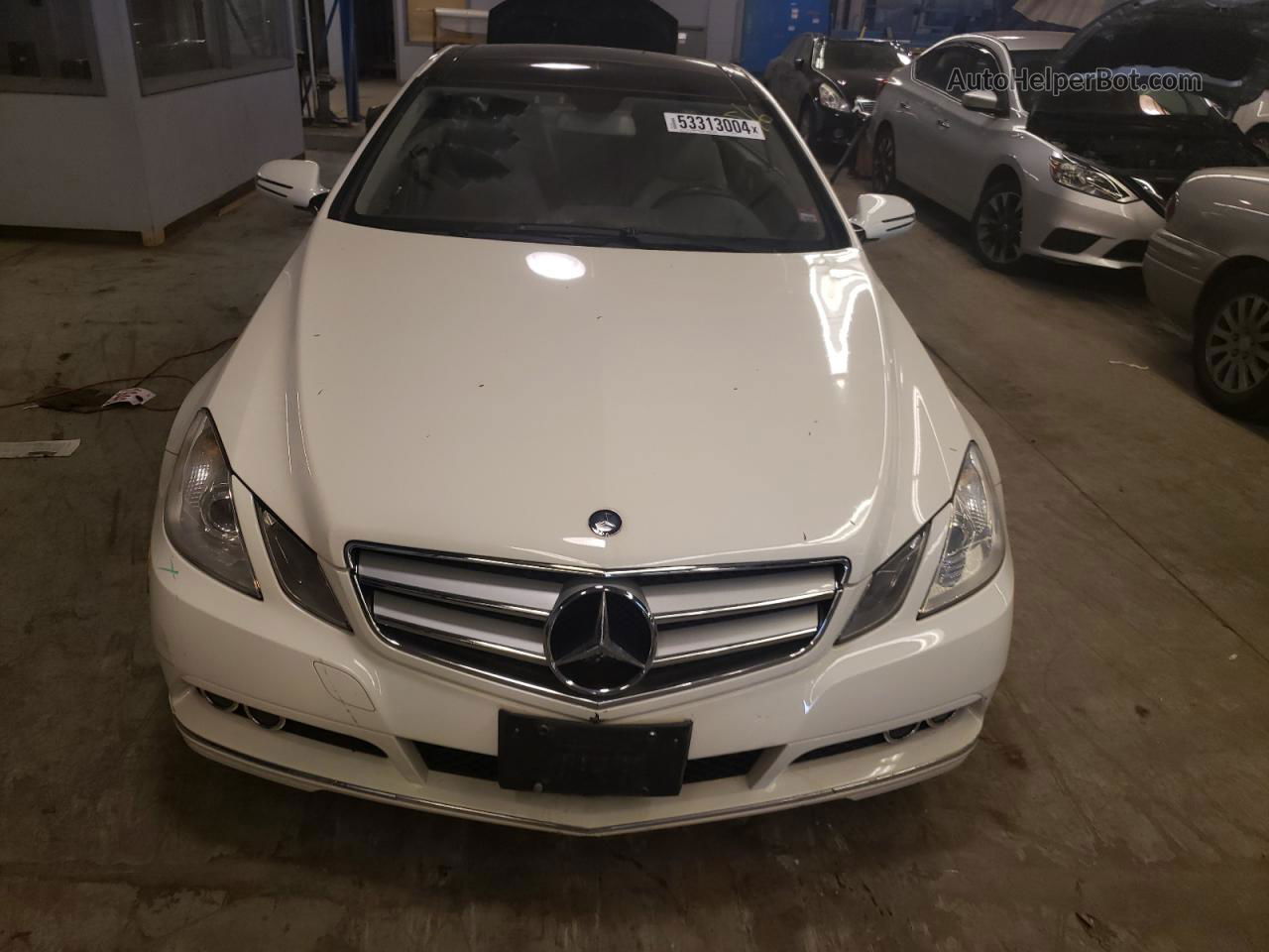 2010 Mercedes-benz E 350 Белый vin: WDDKJ5GB5AF017682