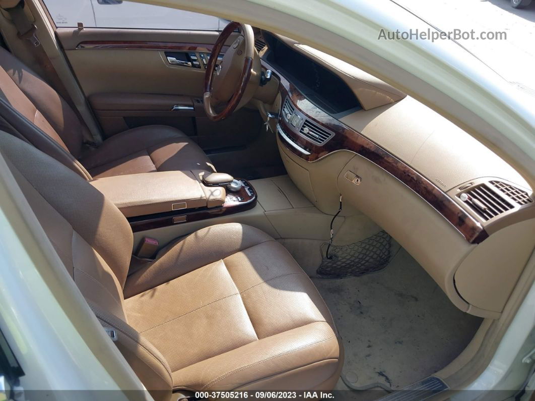 2008 Mercedes-benz S 550 Белый vin: WDDNG71X88A230919